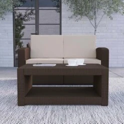 Merrick Lane Outdoor Furniture Coffee Table Chocolate Brown Faux Rattan Wicker Pattern All-Weather Patio Coffee Table With Shelving